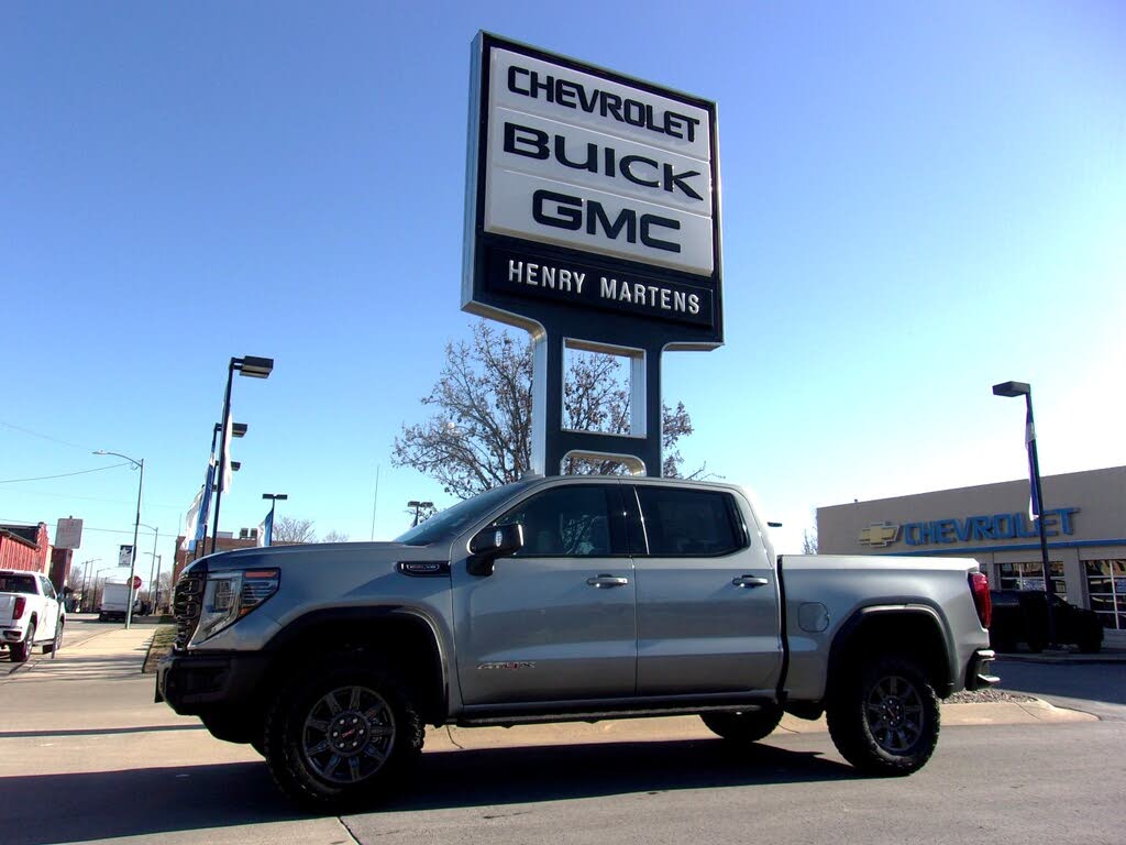 2026 GMC Sierra 1500 AT4X Crew Cab 4WD