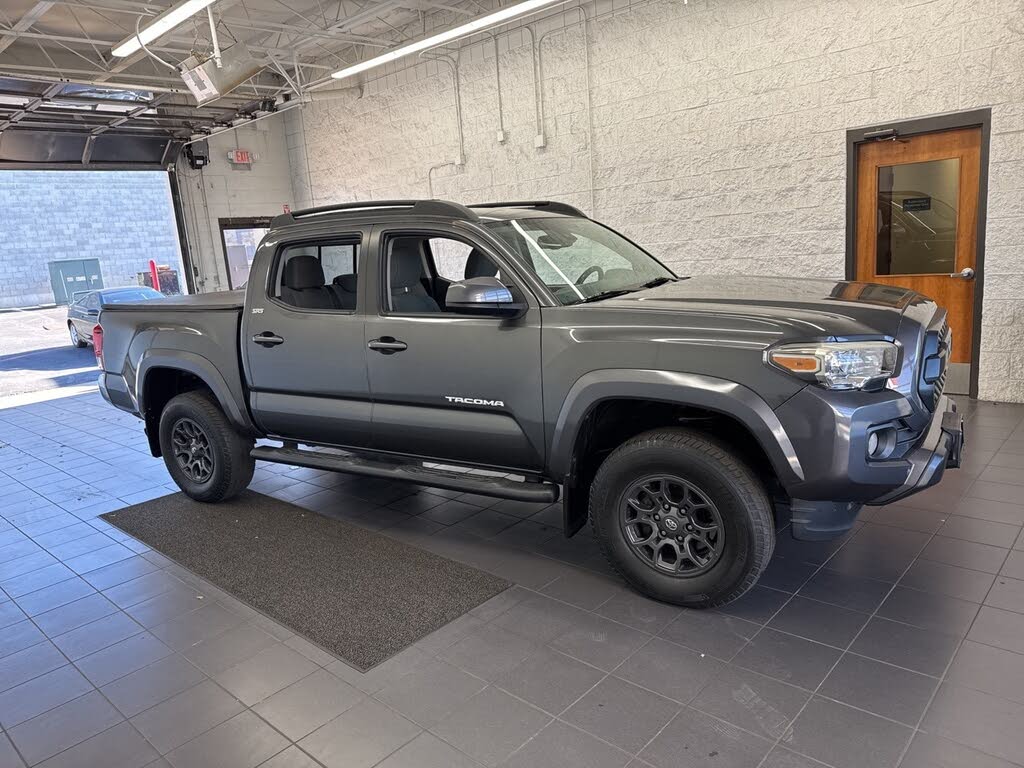 2018 Toyota Tacoma SR5 V6 Double Cab 4WD
