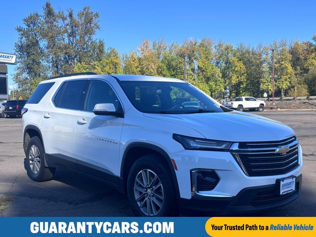 2023 Chevrolet Traverse LT Cloth AWD