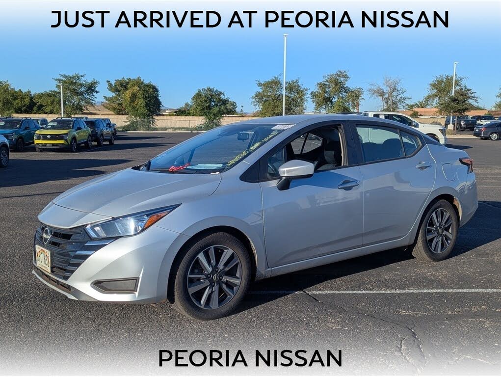 2023 Nissan Versa SV FWD