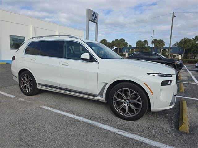 2025 BMW X7 xDrive40i AWD
