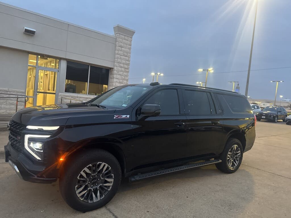 2025 Chevrolet Suburban Z71 4WD