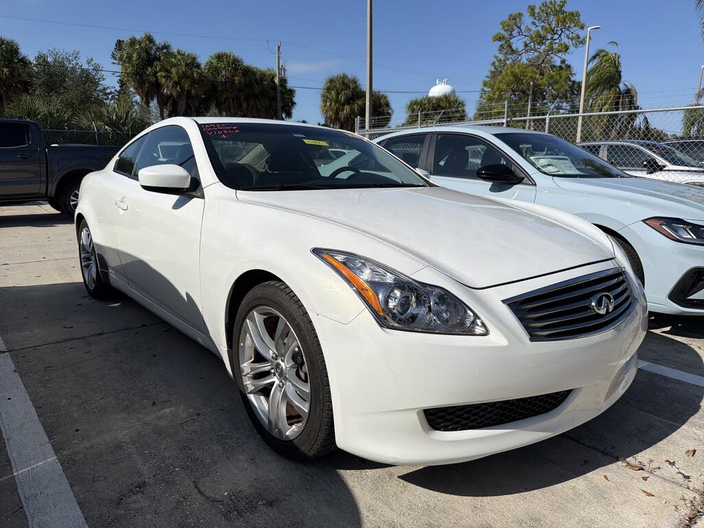 2010 INFINITI G37 Journey Coupe RWD