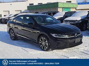 Volkswagen Jetta Sport FWD