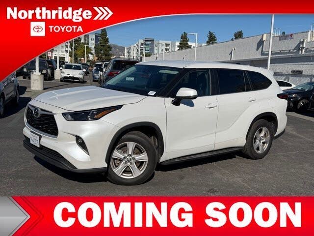 2023 Toyota Highlander LE FWD