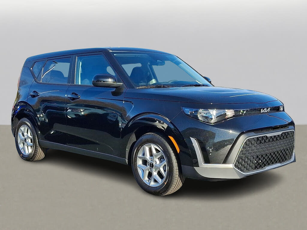 2025 Kia Soul LX FWD