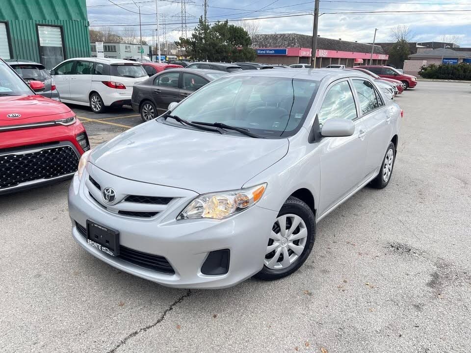 2011 Toyota Corolla LE