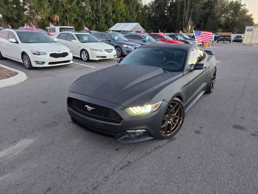 2015 Ford Mustang EcoBoost Premium Coupe RWD