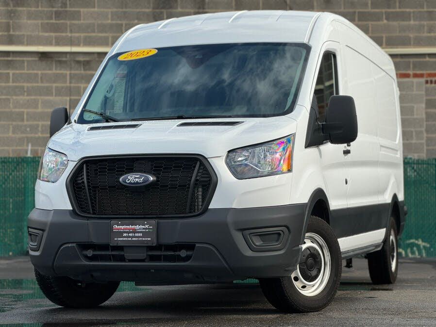 2023 Ford Transit Cargo 250 Medium Roof LB RWD