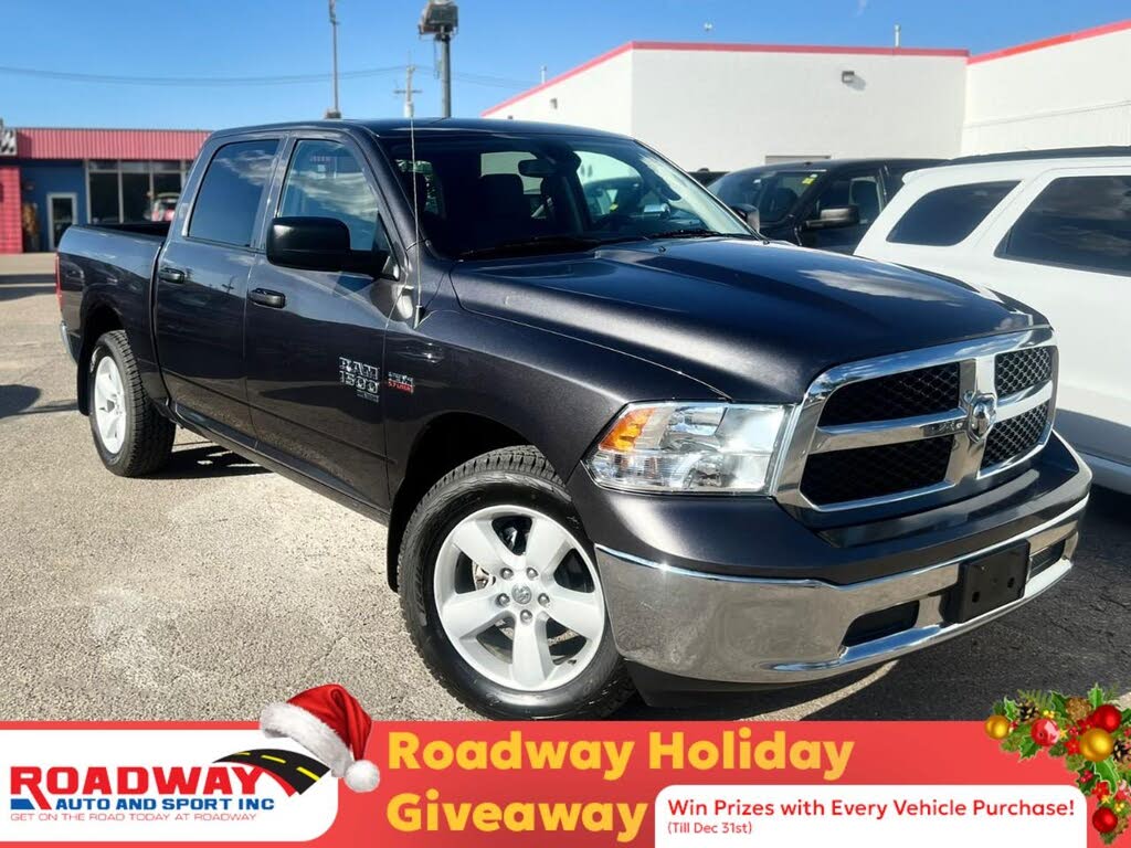 2022 RAM 1500 Classic SLT Crew Cab 4WD