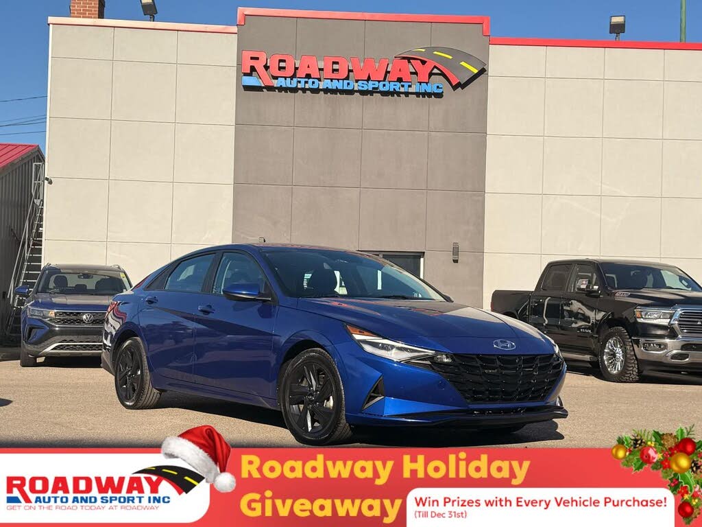 2023 Hyundai Elantra Preferred FWD