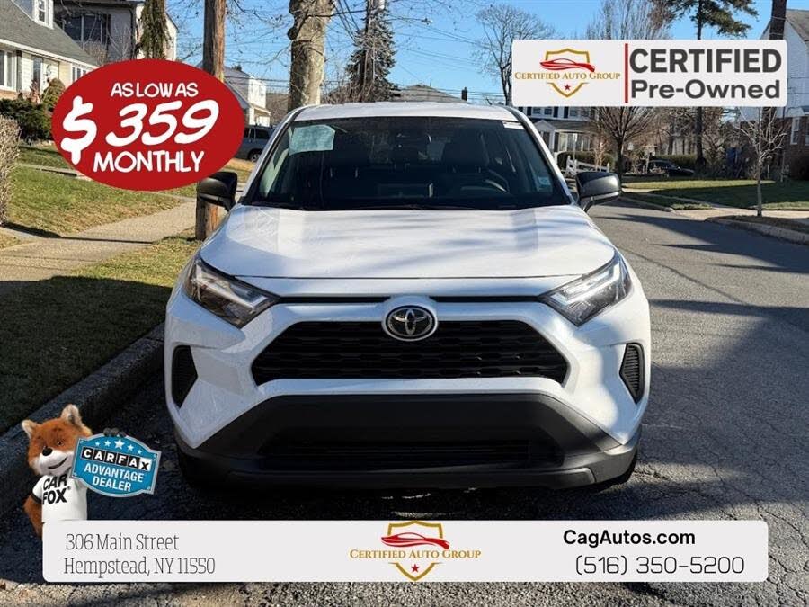 2025 Toyota RAV4 LE FWD