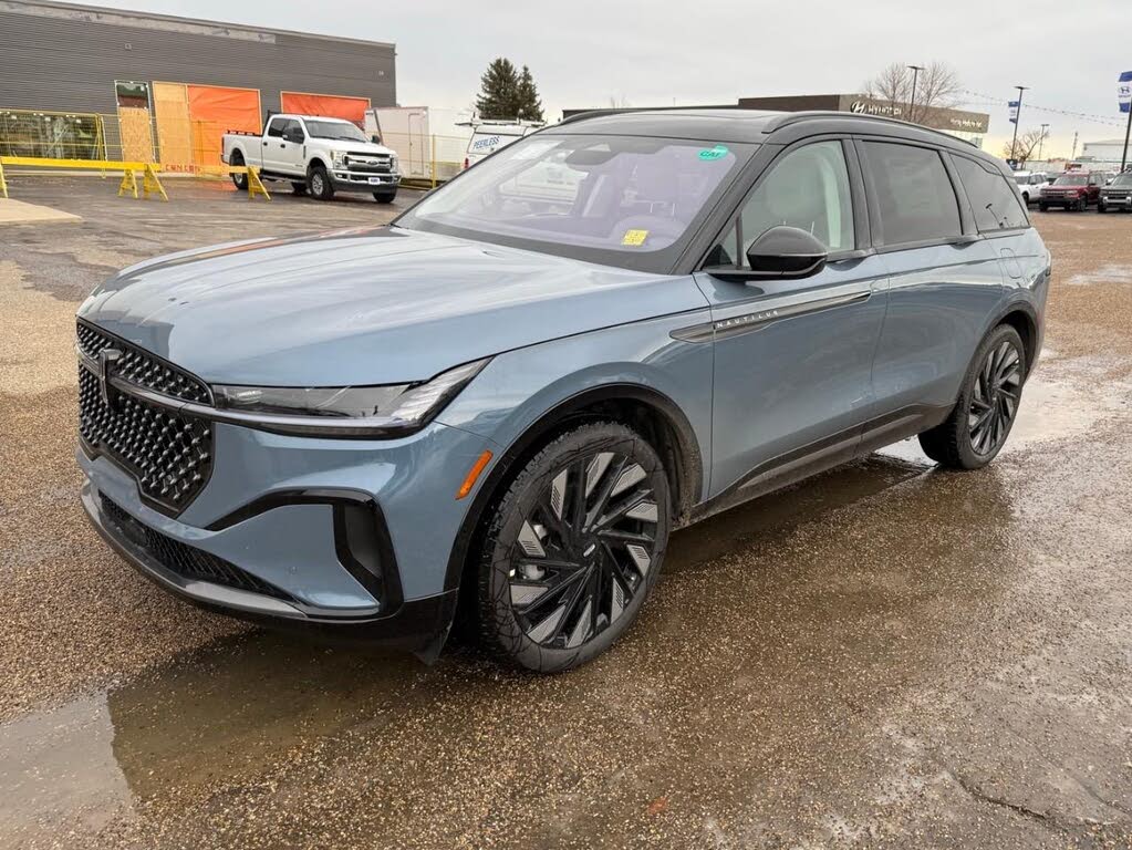 2026 Lincoln Nautilus Reserve AWD