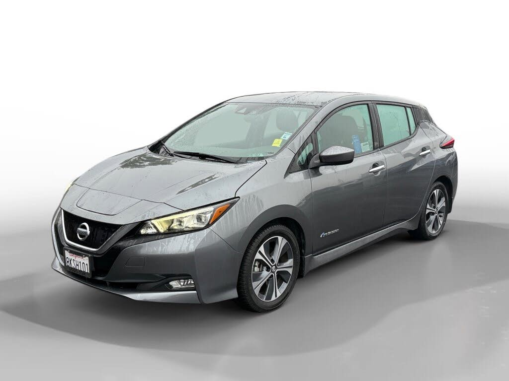 2019 Nissan LEAF SV FWD