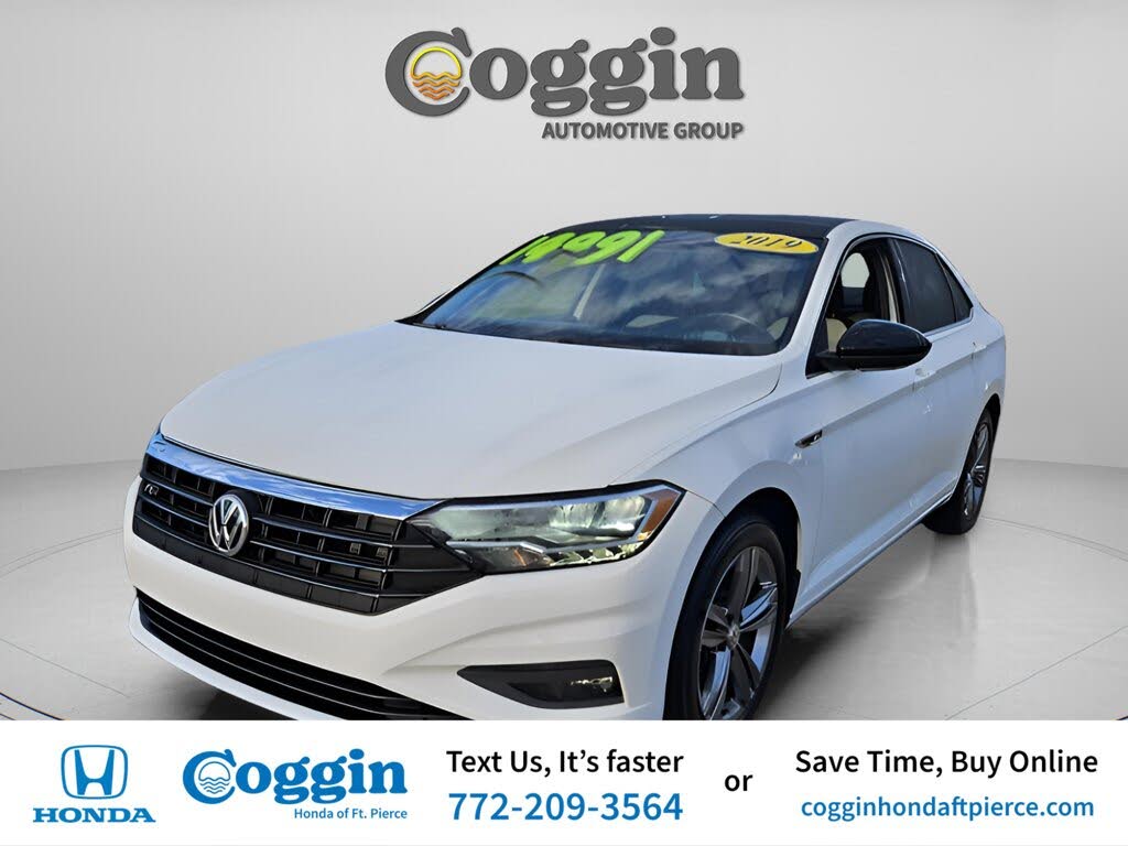 2019 Volkswagen Jetta R-Line FWD