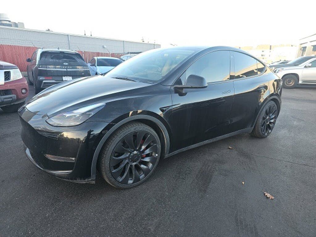 2022 Tesla Model Y Performance AWD