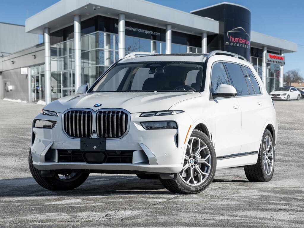 2023 BMW X7 xDrive40i AWD