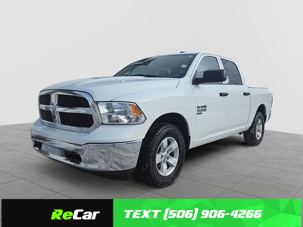 RAM 1500 Classic SLT Crew Cab 4WD 2023