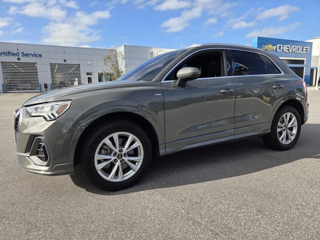 2024 Audi Q3 quattro Premium S Line 45 TFSI