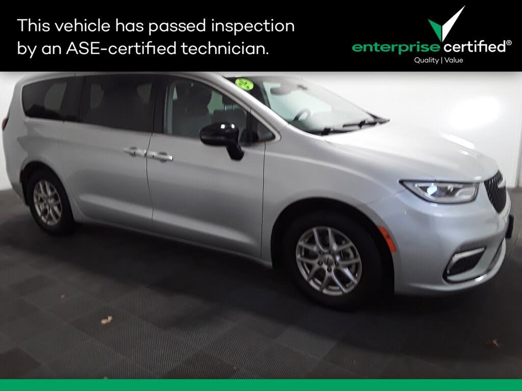 2024 Chrysler Pacifica Touring L FWD