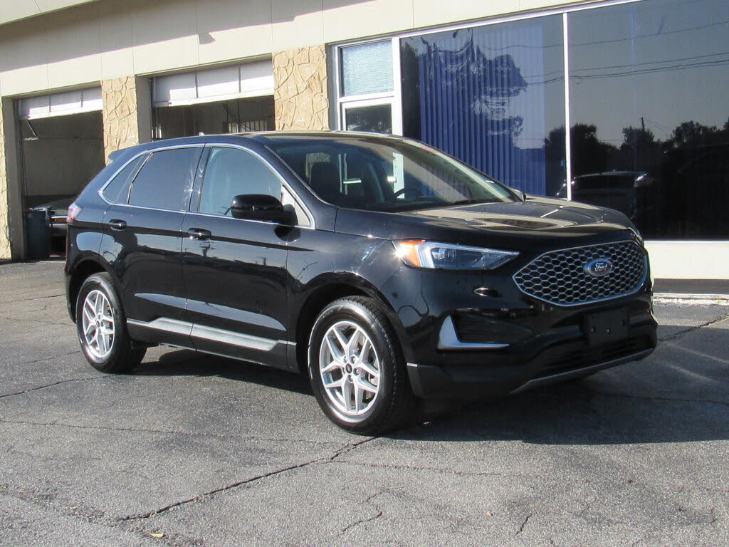 2024 Ford Edge