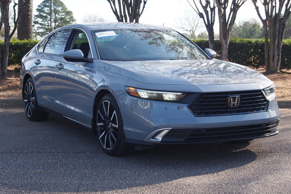 2024 Honda Accord Hybrid Touring FWD