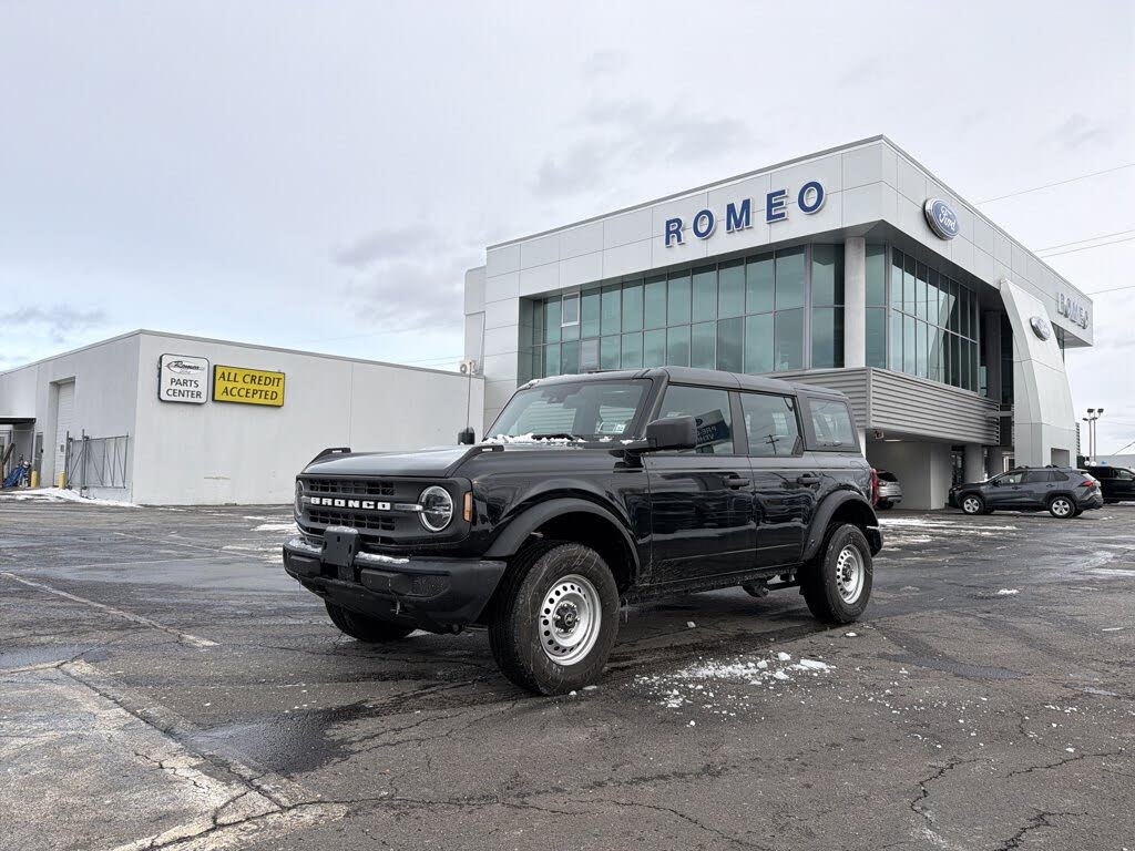 2025 Ford Bronco 4-Door 4WD