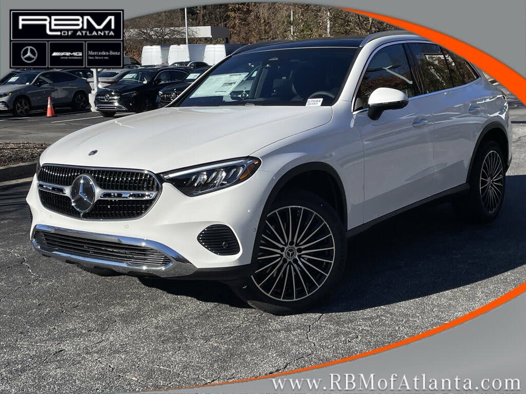 2026 Mercedes-Benz GLC 300 RWD