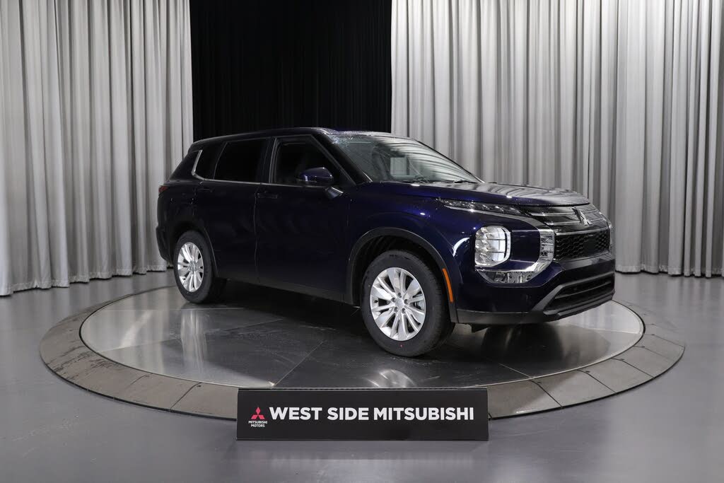 2026 Mitsubishi Outlander ES S-AWC