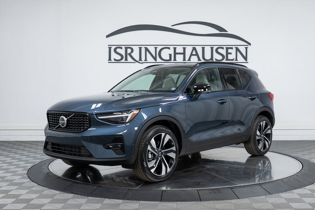 2026 Volvo XC40 B5 Ultra AWD
