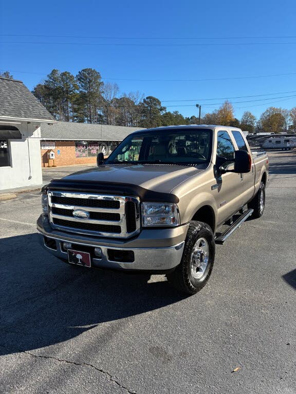2005 Ford F-250 Super Duty Lariat Crew Cab 4WD