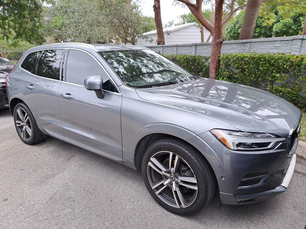 2018 Volvo XC60 T5 Momentum AWD