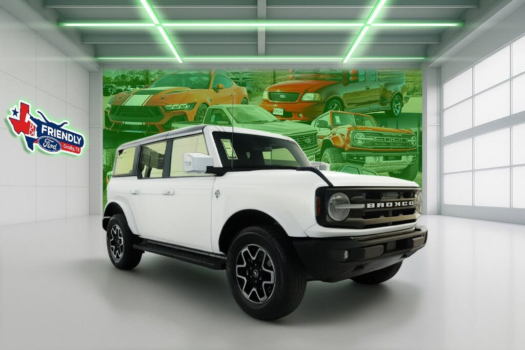 2022 Ford Bronco Outer Banks 4-Door 4WD