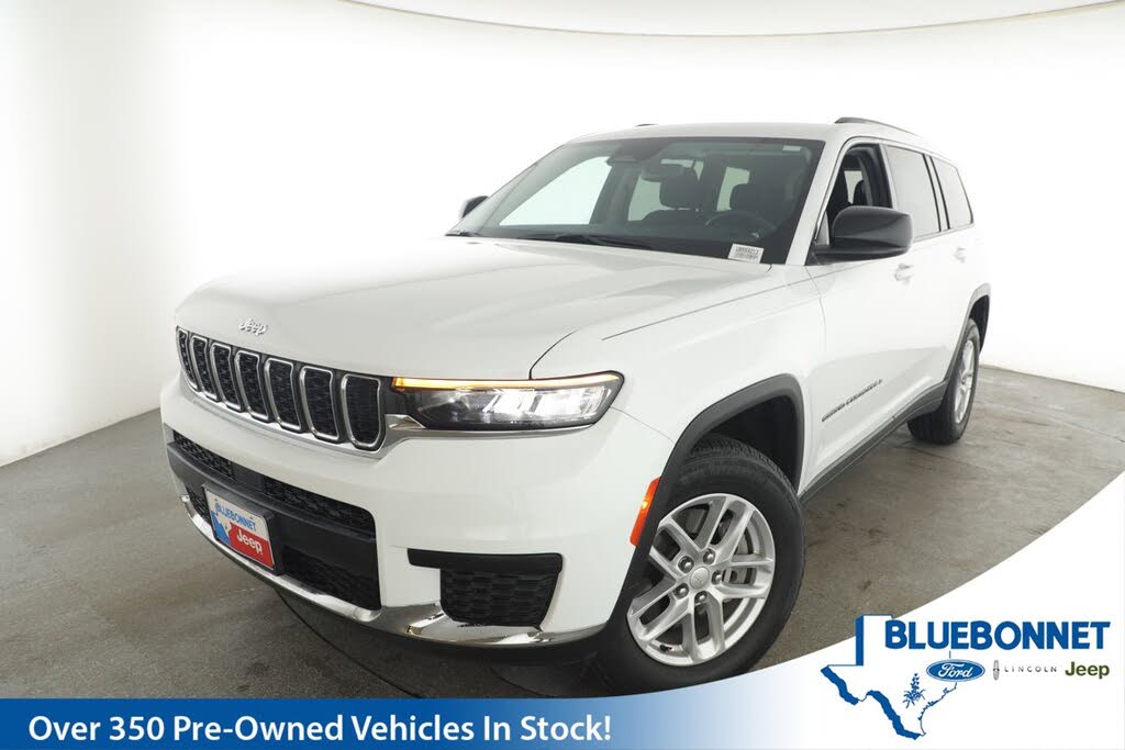 2022 Jeep Grand Cherokee L Laredo 4WD