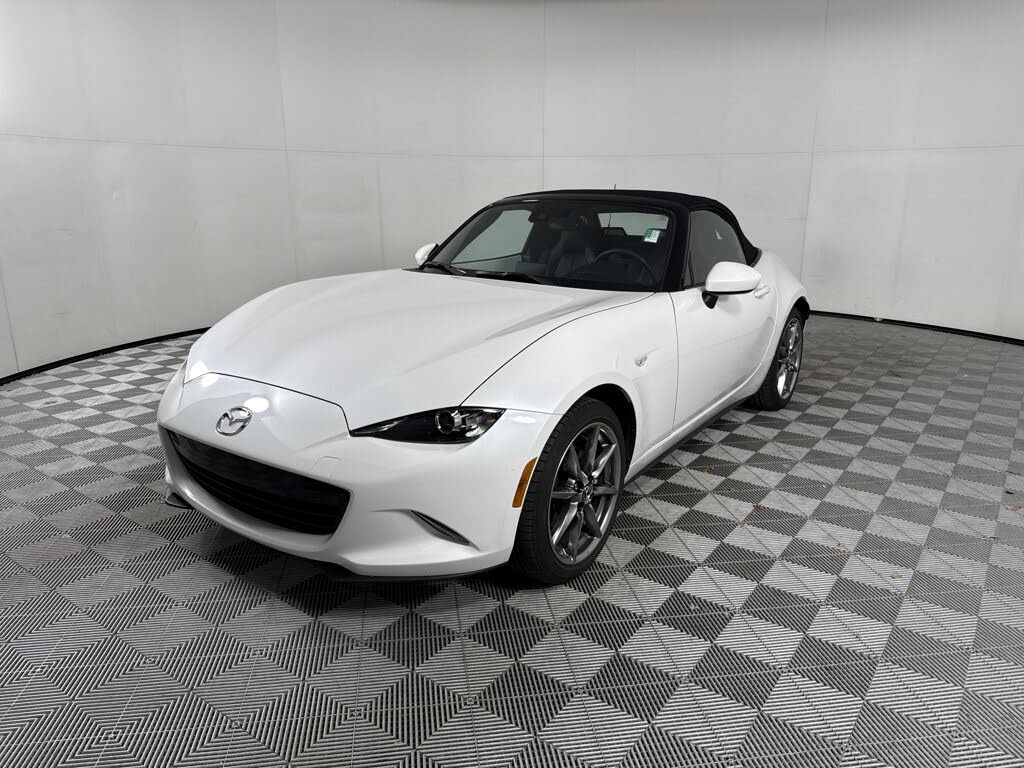 2022 Mazda MX-5 Miata Grand Touring RWD