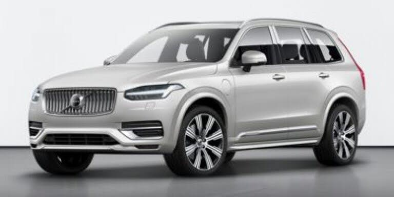 2022 Volvo XC90 T6 Momentum 7-Passenger AWD