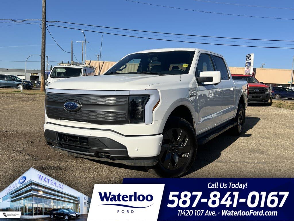 2023 Ford F-150 Lightning Lariat SuperCrew AWD