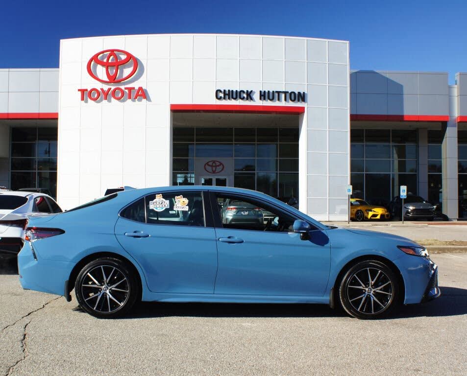 2023 Toyota Camry SE FWD