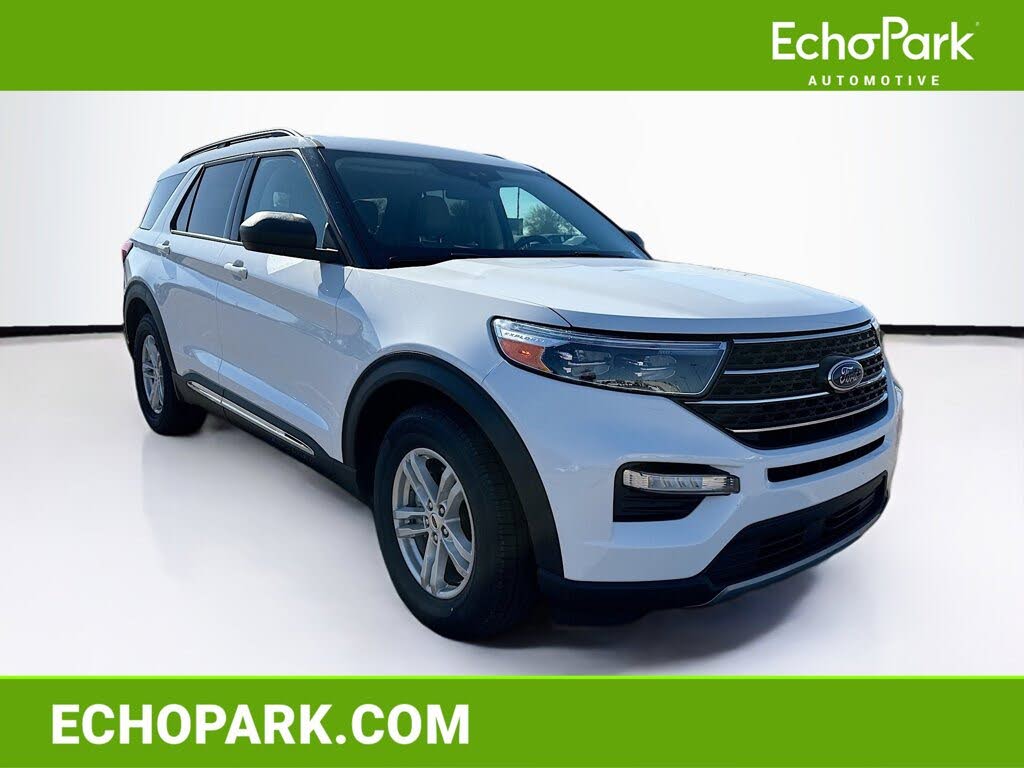 2024 Ford Explorer XLT RWD