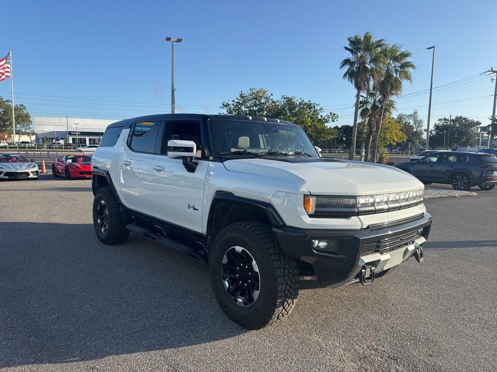 2024 GMC Hummer EV SUV 2X AWD