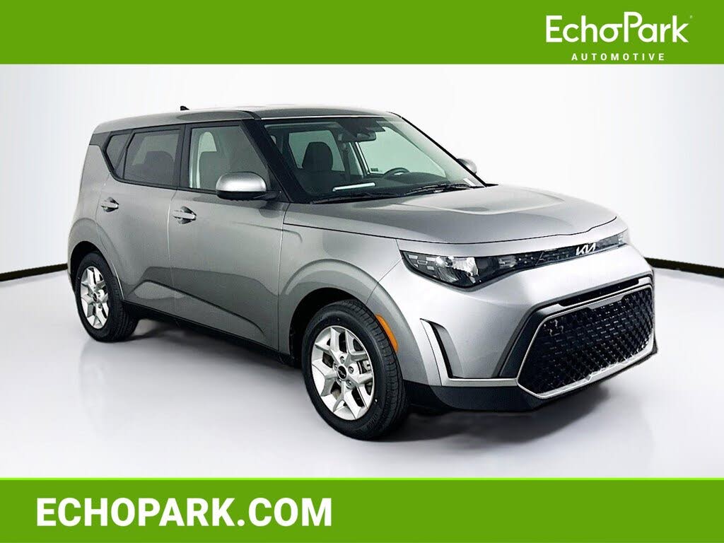 2024 Kia Soul LX FWD