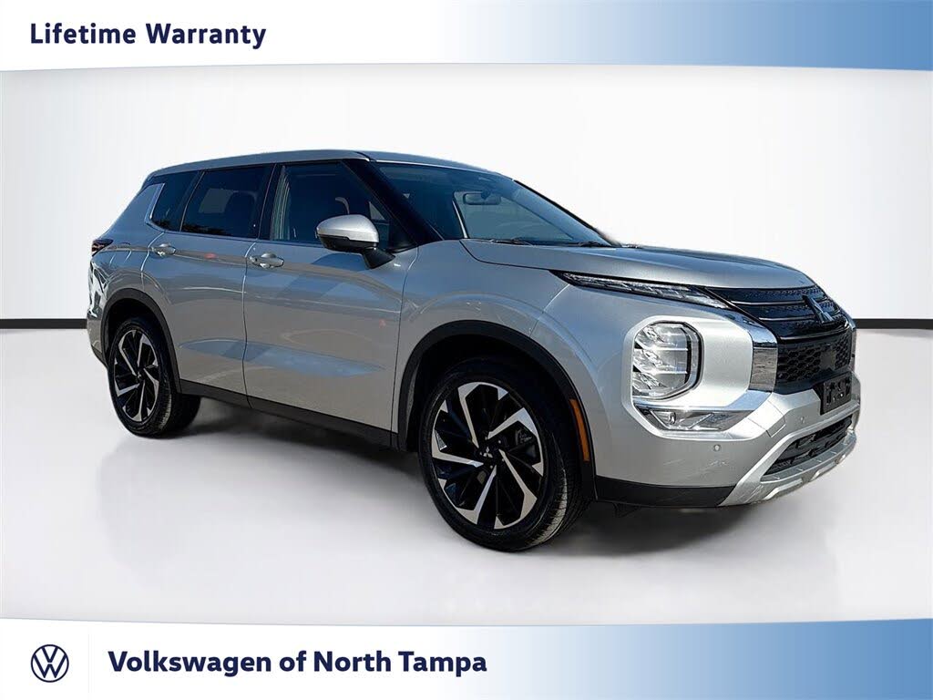 2024 Mitsubishi Outlander SE Black Edition FWD