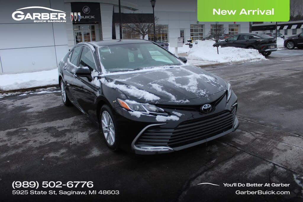 2024 Toyota Camry LE FWD