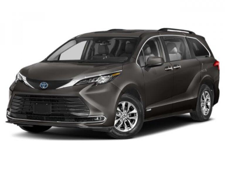2024 Toyota Sienna XLE 7-Passenger FWD