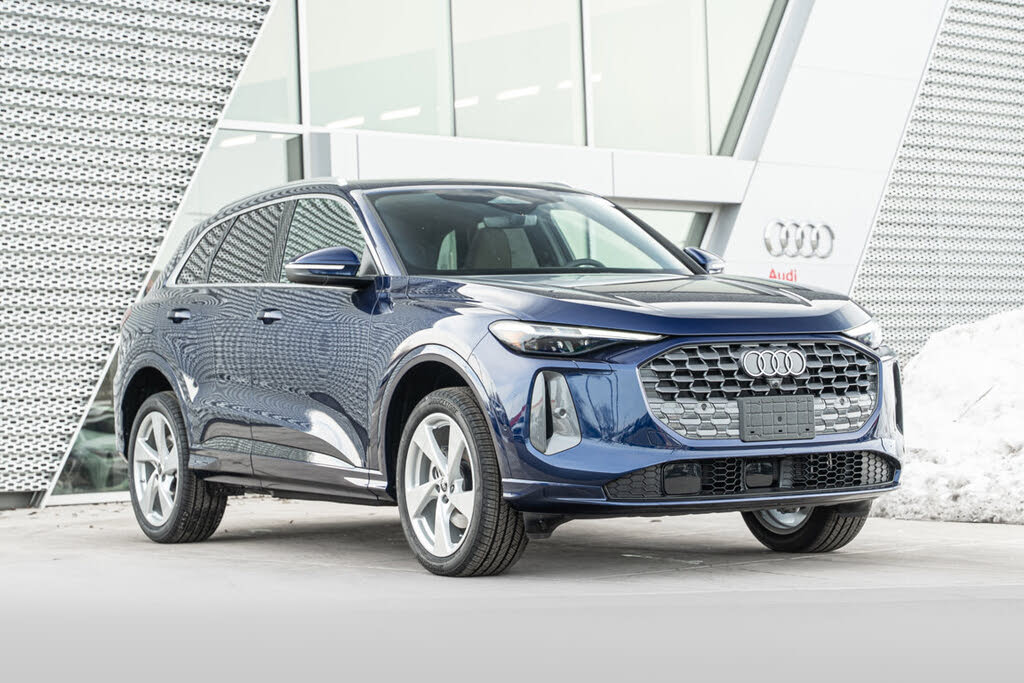 2025 Audi Q5 quattro Premium Plus 40 TFSI