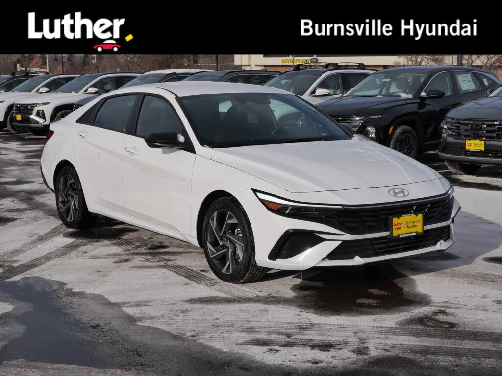 2025 Hyundai Elantra SEL Sport FWD