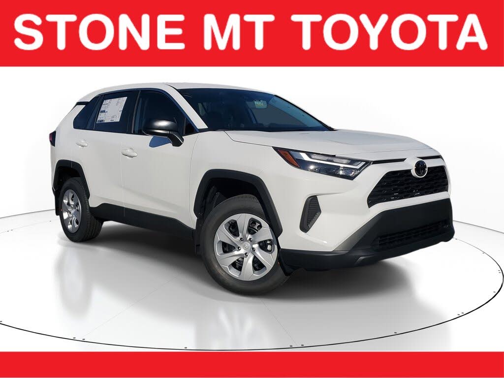 2025 Toyota RAV4 LE FWD