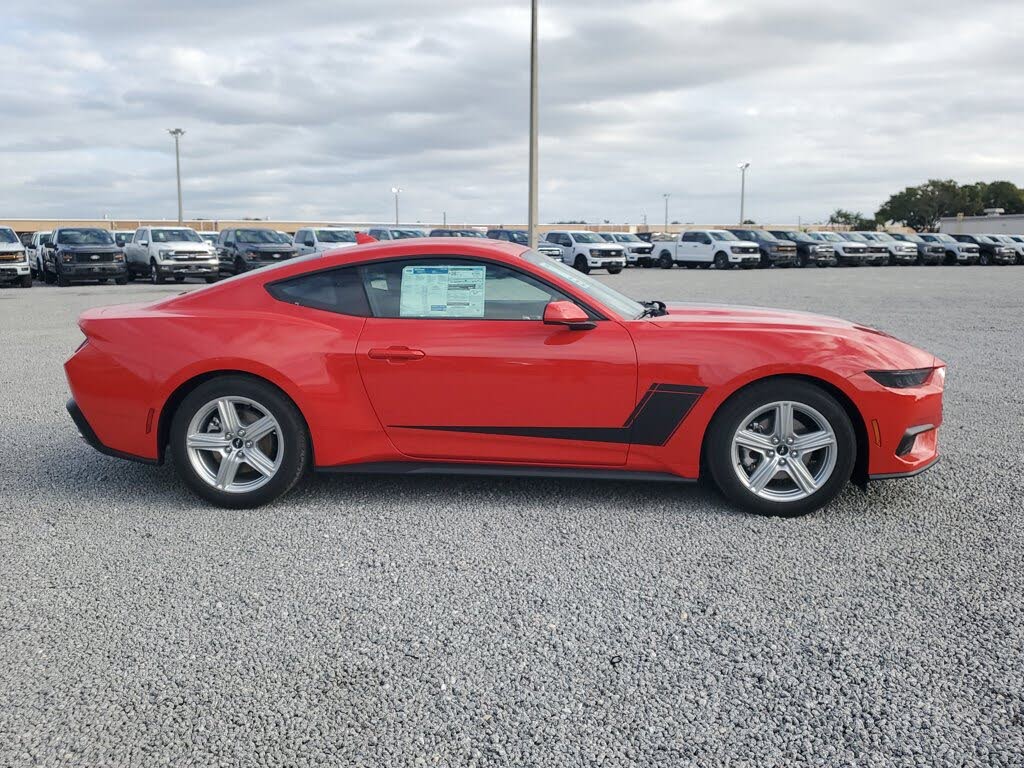 2026 Ford Mustang EcoBoost Fastback RWD