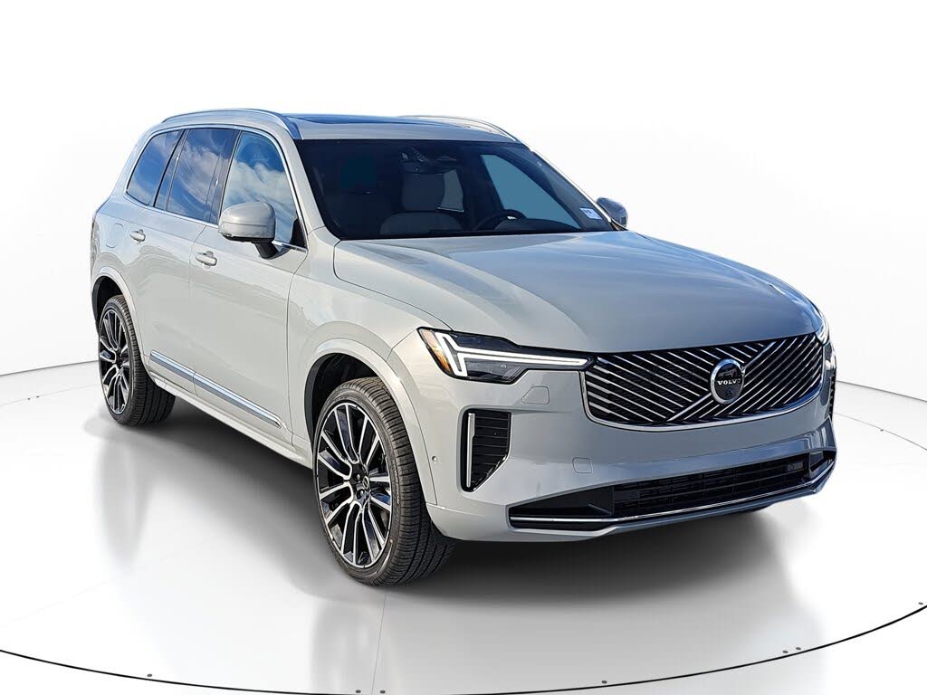 2026 Volvo XC90 B6 Plus 6-Passenger AWD