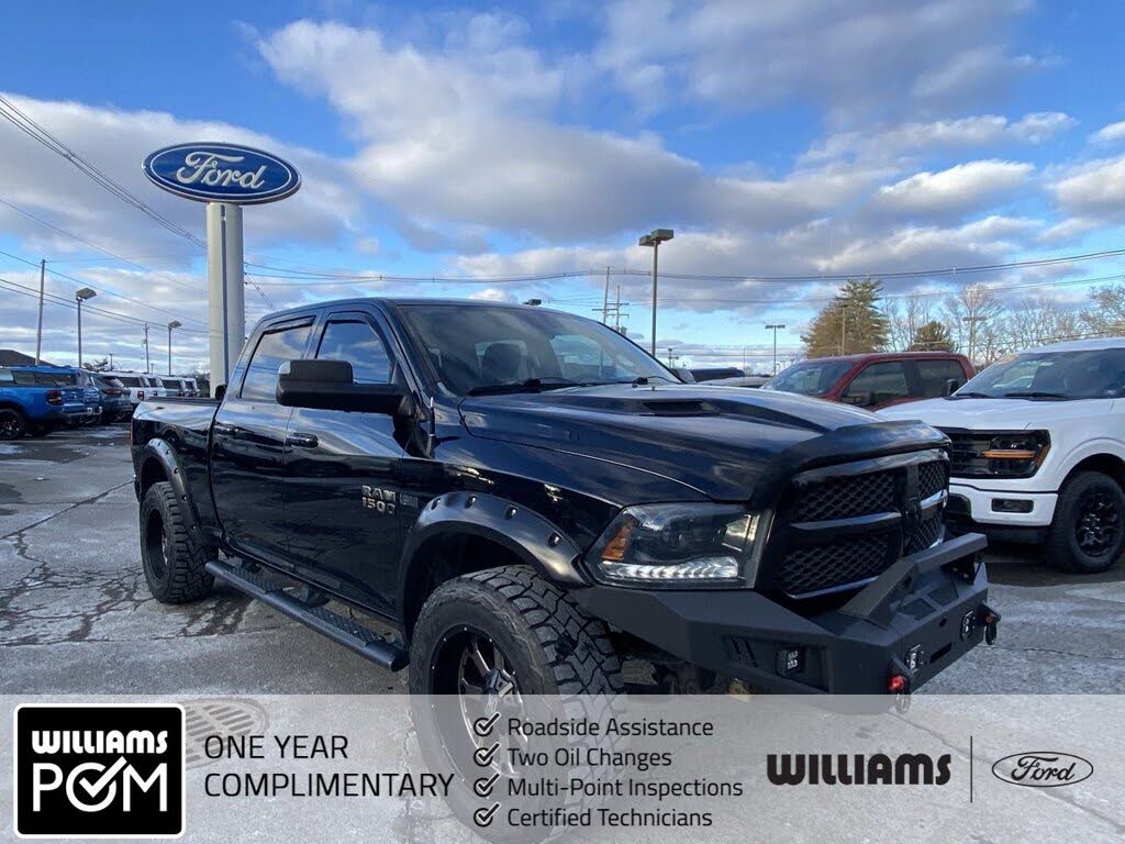 2015 RAM 1500 Sport Crew Cab 4WD